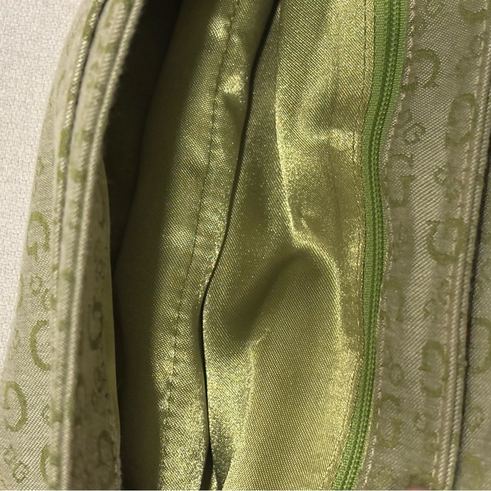 Vintage GUESS Y2K Green Shoulder Bag Monogram Brass Buckle Purse Croc Pattern - Picture 12 of 16